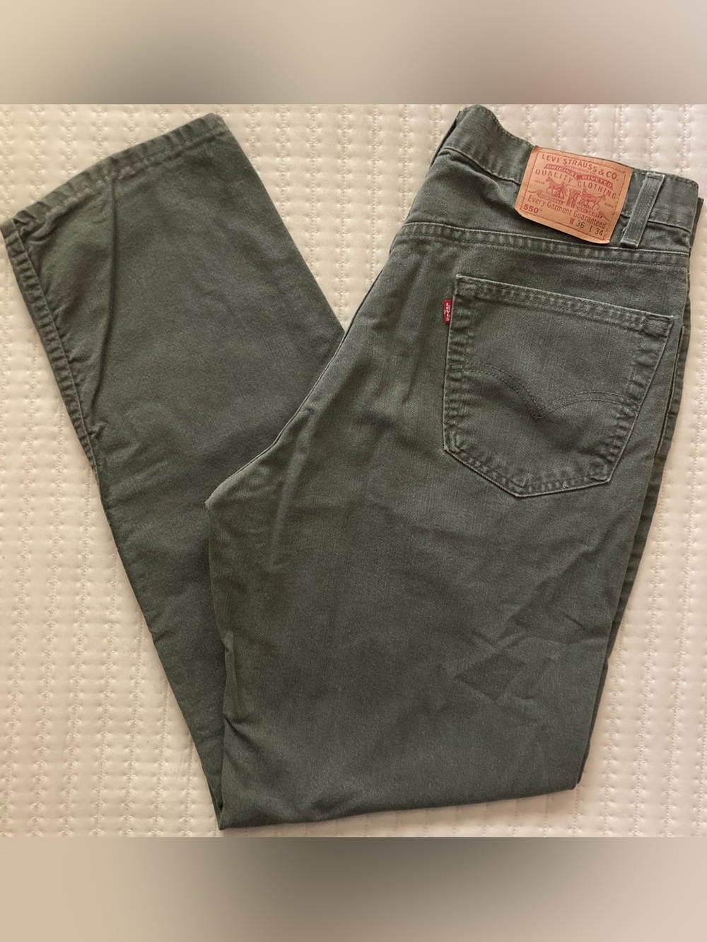 Vintage Levi’s 550 Denim Jeans Men’s 35x32 Green Cotton USA Made Relaxed Fit Y2K